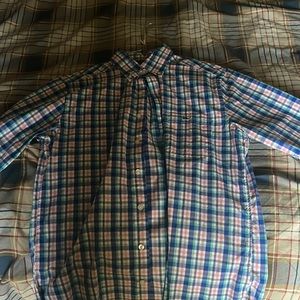 Vineyard Vines button down never worn